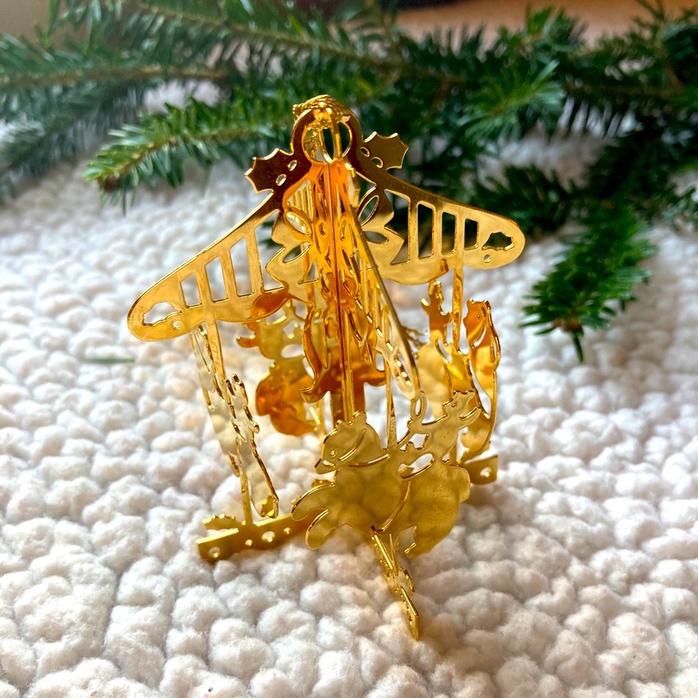 Vintage Danbury Mint Carousel Christmas Ornament - Picture 2 of 3